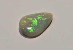 1.8ct Dark Opal