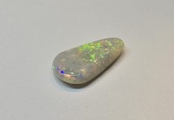 1.6ct Dark Opal