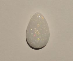 2.1ct White Opal