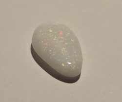 2.1ct White Opal